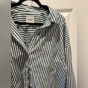Abercrombie Women’s Oversized Poplin Shirt Green Stripe size XL